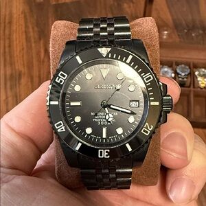 Seiko Black Professional Diver's Watch